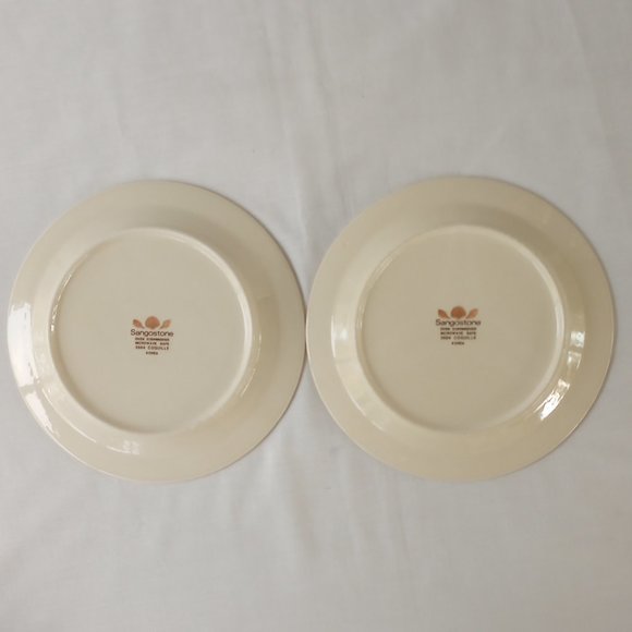 Two Sangostone Salad Dessert Plates Coquille Shells - Picture 4 of 6